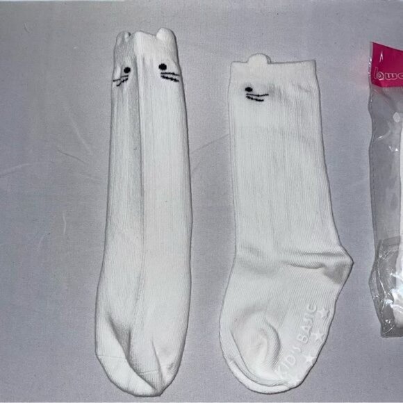 Non-Slip Bottoms Toddler Baby Socks Knee Length Grip Cat Face Whiskers pull on - Picture 2 of 5